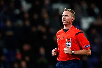 България ще търси първи точки под свирката на датски познайник на Лудогорец