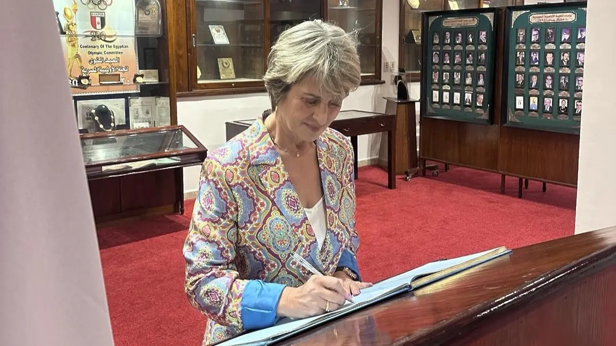 Весела Лечева беше гост на Египетския олимпийски комитет,  подписа се в книгата на музея в Кайро