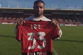 Локомотив София представи бивш футболист на Ливърпул (ВИДЕО)