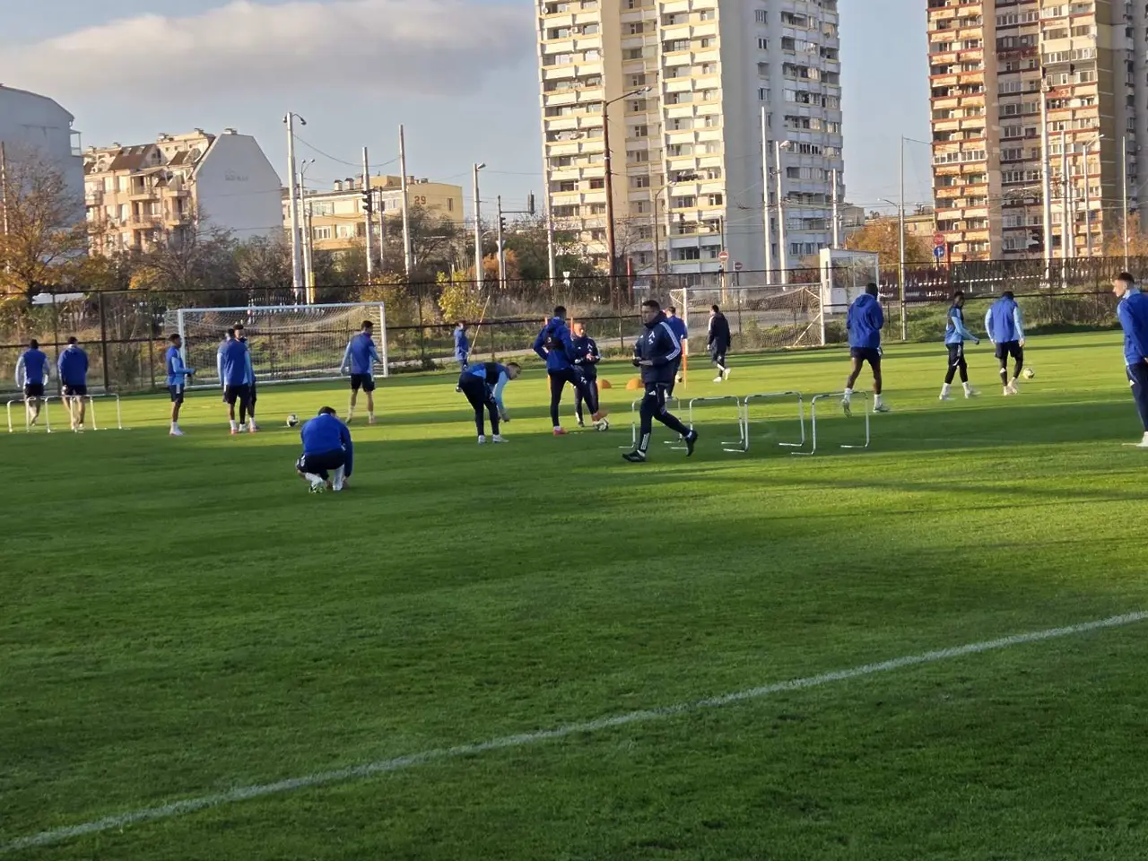 Левски тренира без националите и двамата контузени 