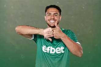 Още един ключов играч на Лудогорец подписа нов договор