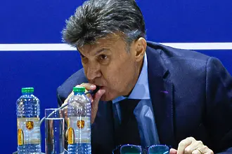 Боби Михайлов влезе по спешност в болница 