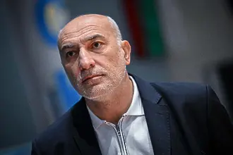 Любомир Минчев определи състава за двубоя с Армения