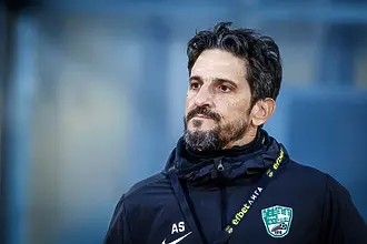 Берое остана без треньор