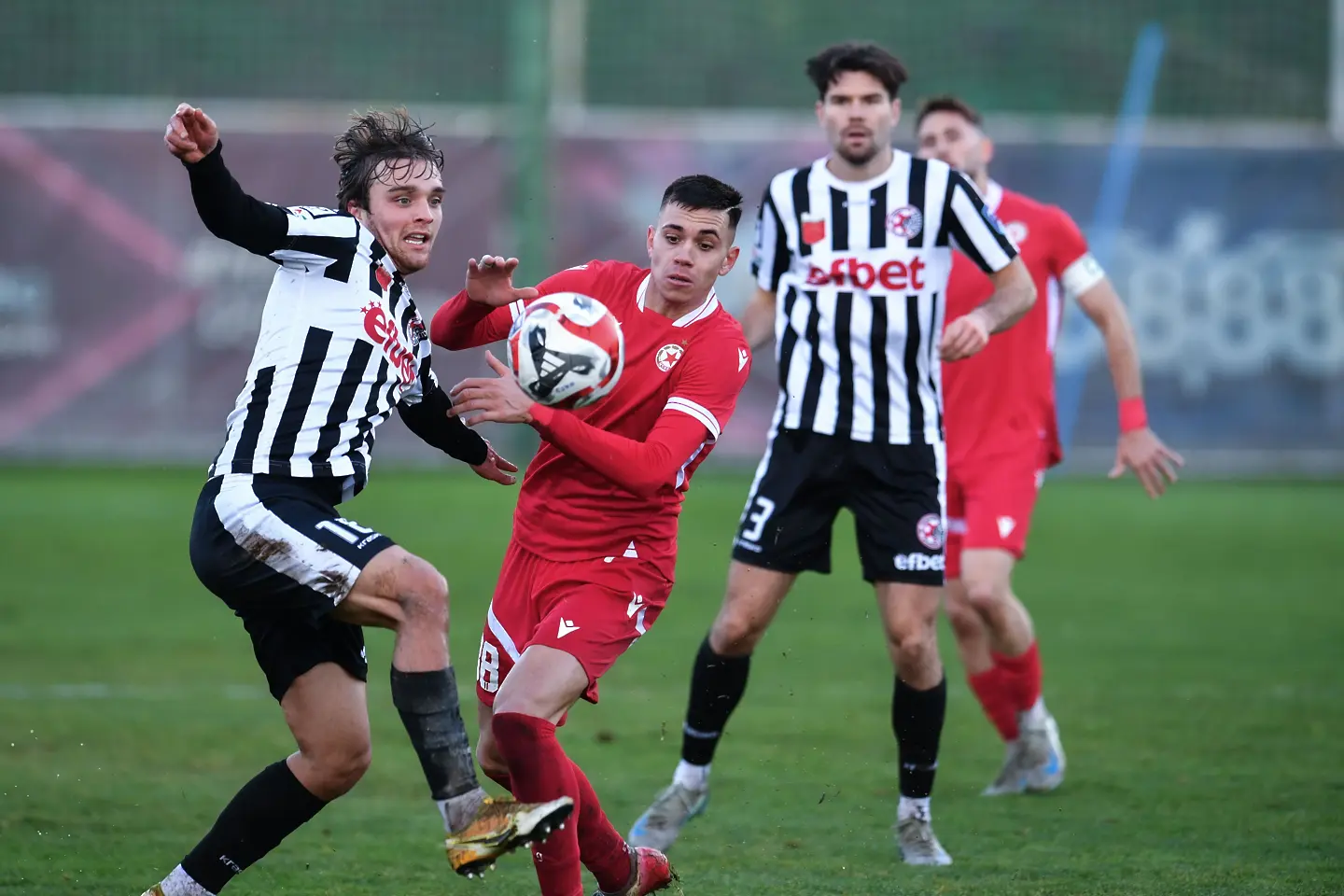 Илиан Антонов срещу Локомотив Горна Оряховица / startphoto.bg 