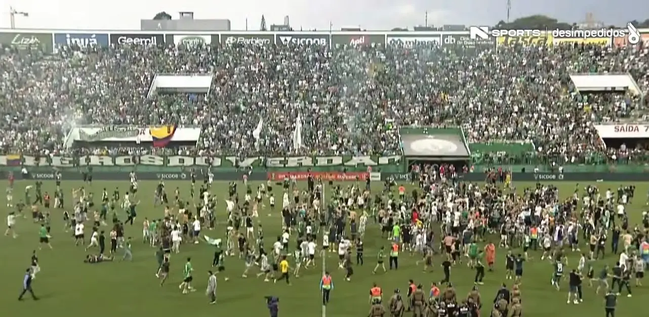 Шапекоензе се завърна в Бразилейрао девет години след трагедията / x.com