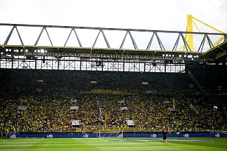 Човек почина по време на мач от Бундеслигата 