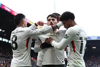 Челси е втори, „сините“ загряха за Барселона с рутинна победа