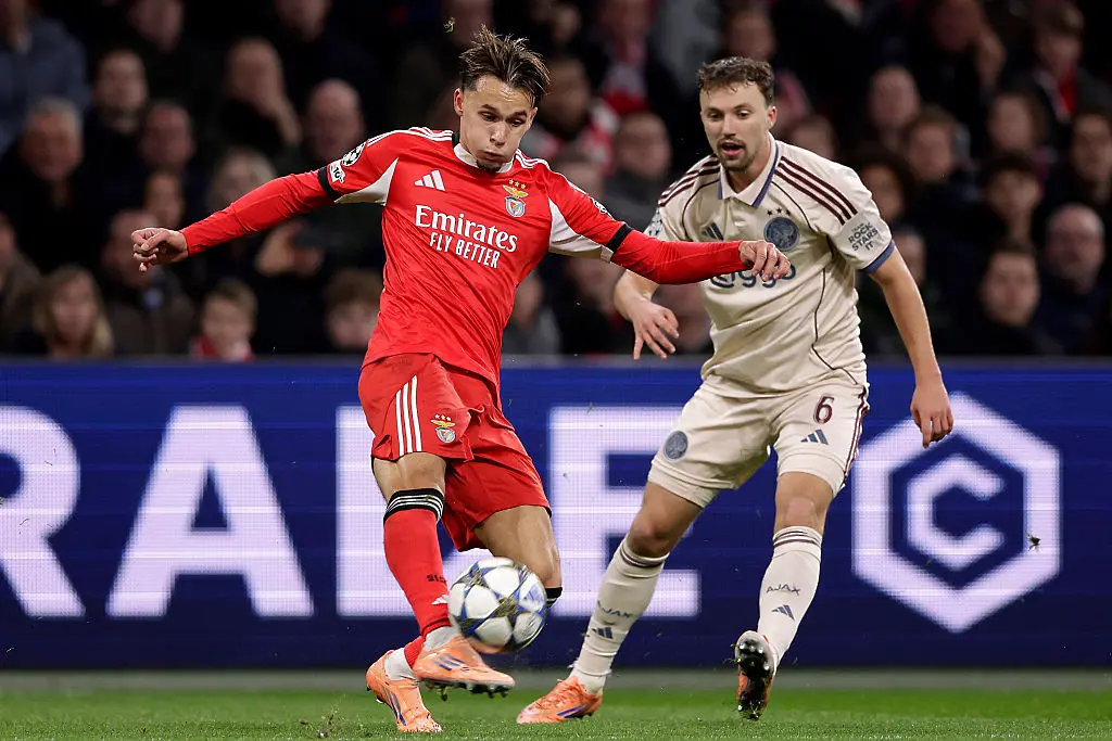 Амар Дедич преживя сериозна лична трагедия, но излезе на терена срещу Аякс, а Бенфика спечели / Getty Images