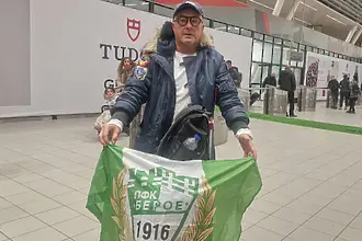 Фенове на Берое посрещнаха Хосу Урибе при завръщането му 