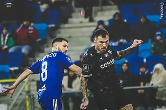 Минчев и Краковия не успяха да бият конкурент на върха в Полша 