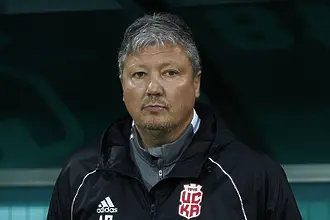 Бивши клубове на Любо Пенев в Испания стартират акция за събиране на 300 000 евро за лечението му