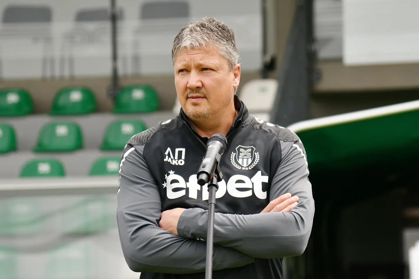 Любо Пенев / startphoto.bg