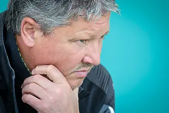 Съпругата на Любо Пенев пусна дарителска сметка за лечението му