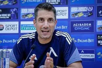 Веласкес: Осем от вчерашните титуляри играха при победата над Славия у дома (ВИДЕО)