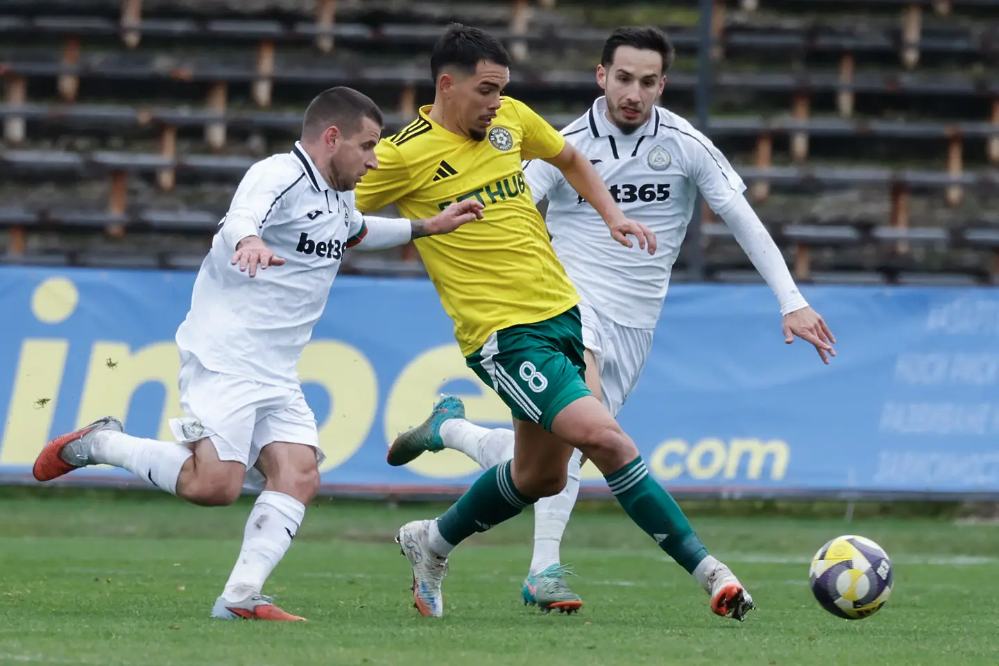 Лукас Кардозо, Иван Минчев, Емил Стоев, Славия - Добруджа / startphoto.bg