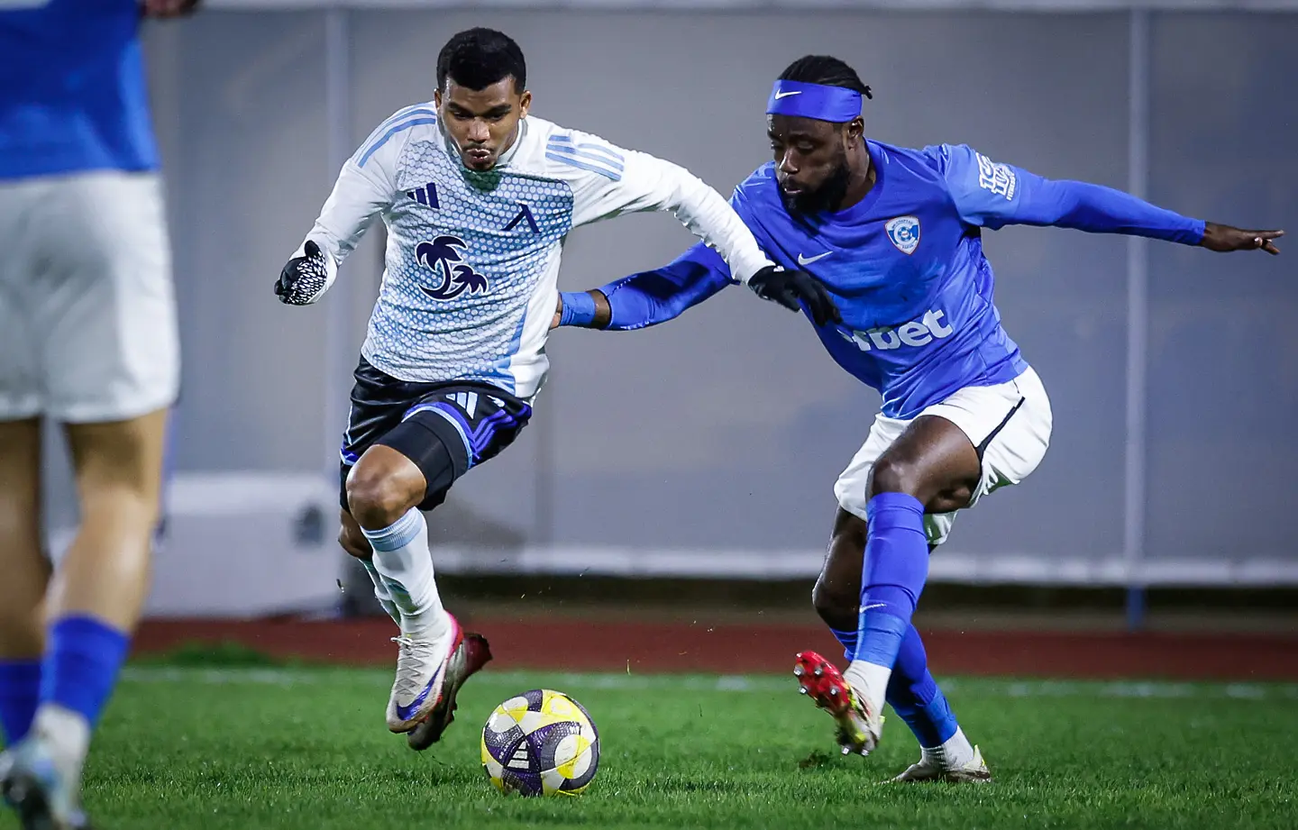 Майкон, Луис Пахама / startphoto.bg