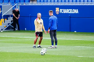 Тер Стеген се завърна към тренировките с Барселона