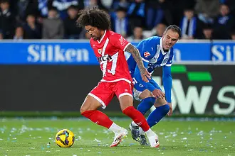 Защитник на Алмерия карал пиян и опитал да избяга от катастрофа