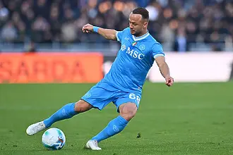 Наполи изгуби още един халф за мача с Ювентус