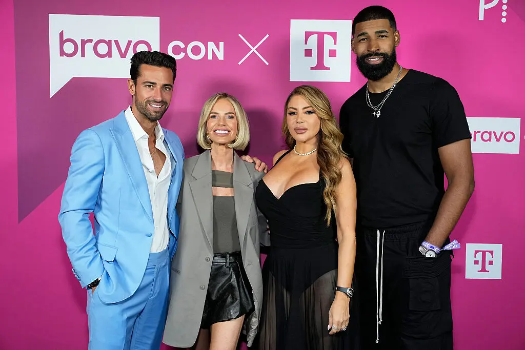 Ларса Пипън (с черната ролкя) има ново кадже - Джеф Коби (до нея) / Getty Images