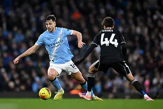 Фил Фодън спаси Манчестър Сити срещу Лийдс, Груев с цял мач 