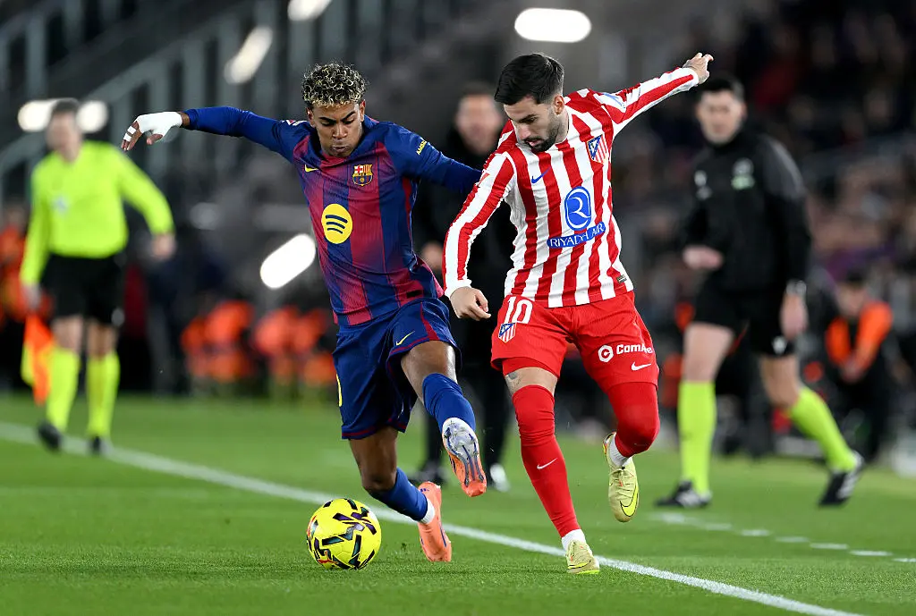 Ламин Ямал срещу Алекс Баена/ Getty Images 