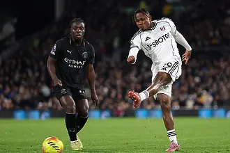 Манчестър Сити бе на ръба на чутовна издънка на „Крейвън Котидж“