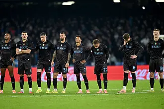 Наполи пречупи Каляри в драматично надстрелване с 20 дузпи