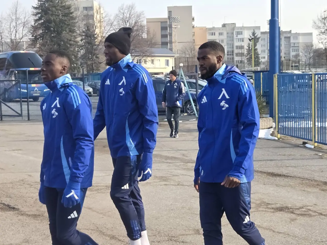 Оливер Камдем, Мустафа Сангаре и Карл Фабиен / dsport.bg