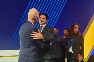 Георги Иванов присъства на среща на ФИФА в Катар