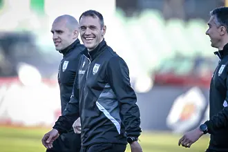 Драгомир Драганов получи два кипърски мача