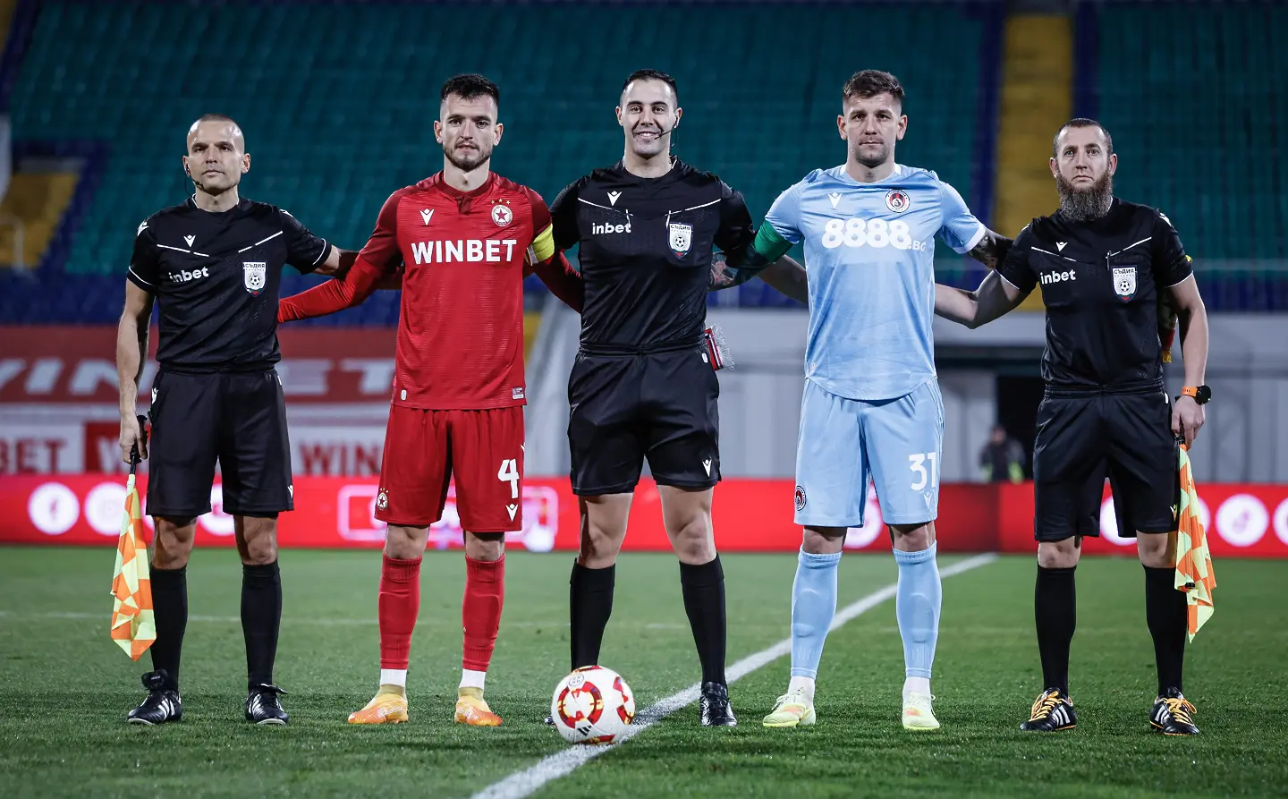 Адриан Лапеня, Мариян Гребенчарски, Красимир Станоев, ЦСКА - Локомотив София / startphoto.bg