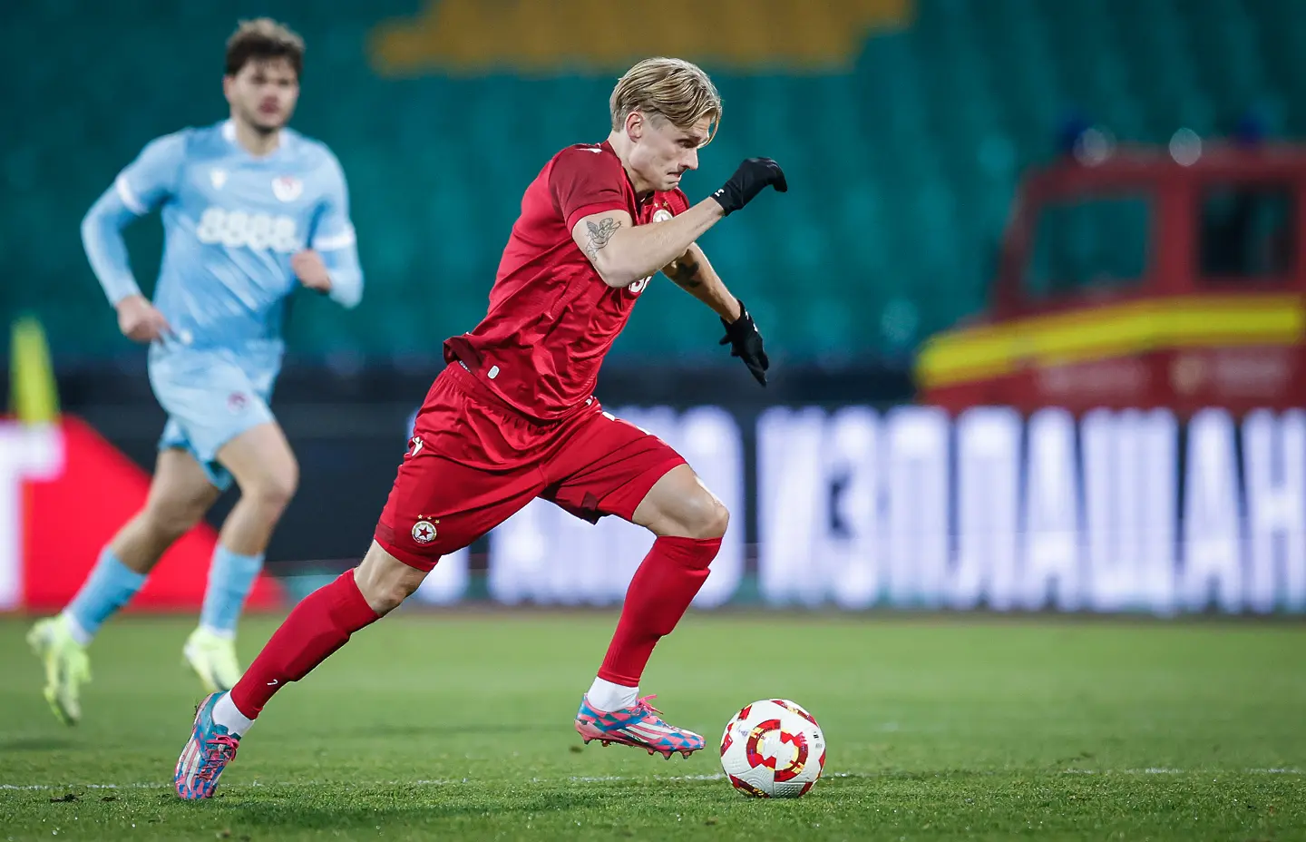 Улаус Скаршем / startphoto.bg