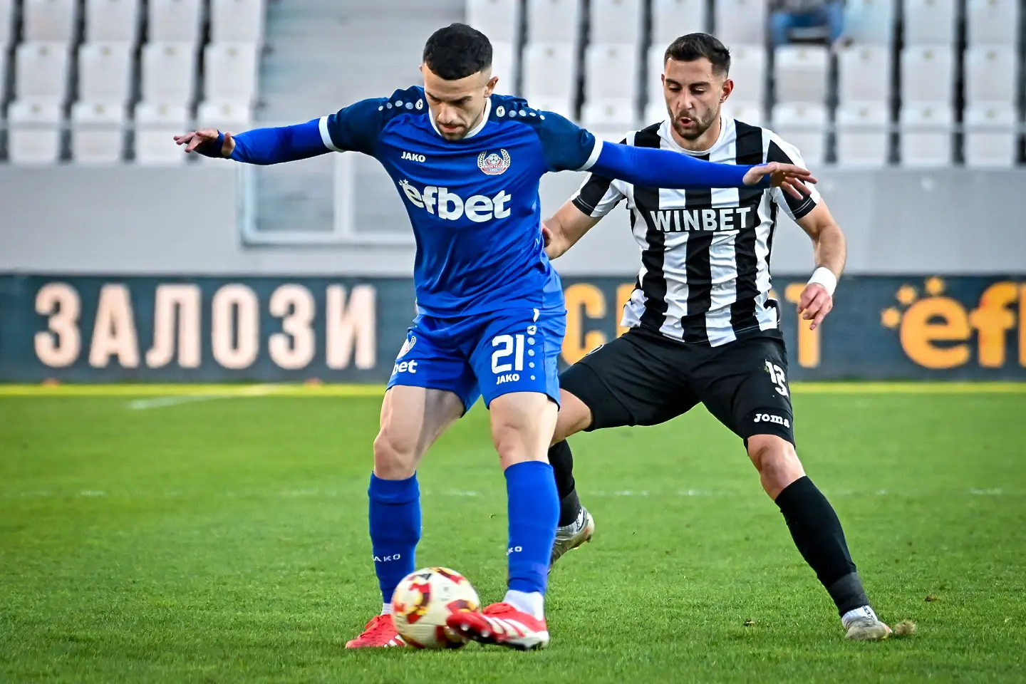 Илиас Илиадис, Ефе Али / startphoto.bg