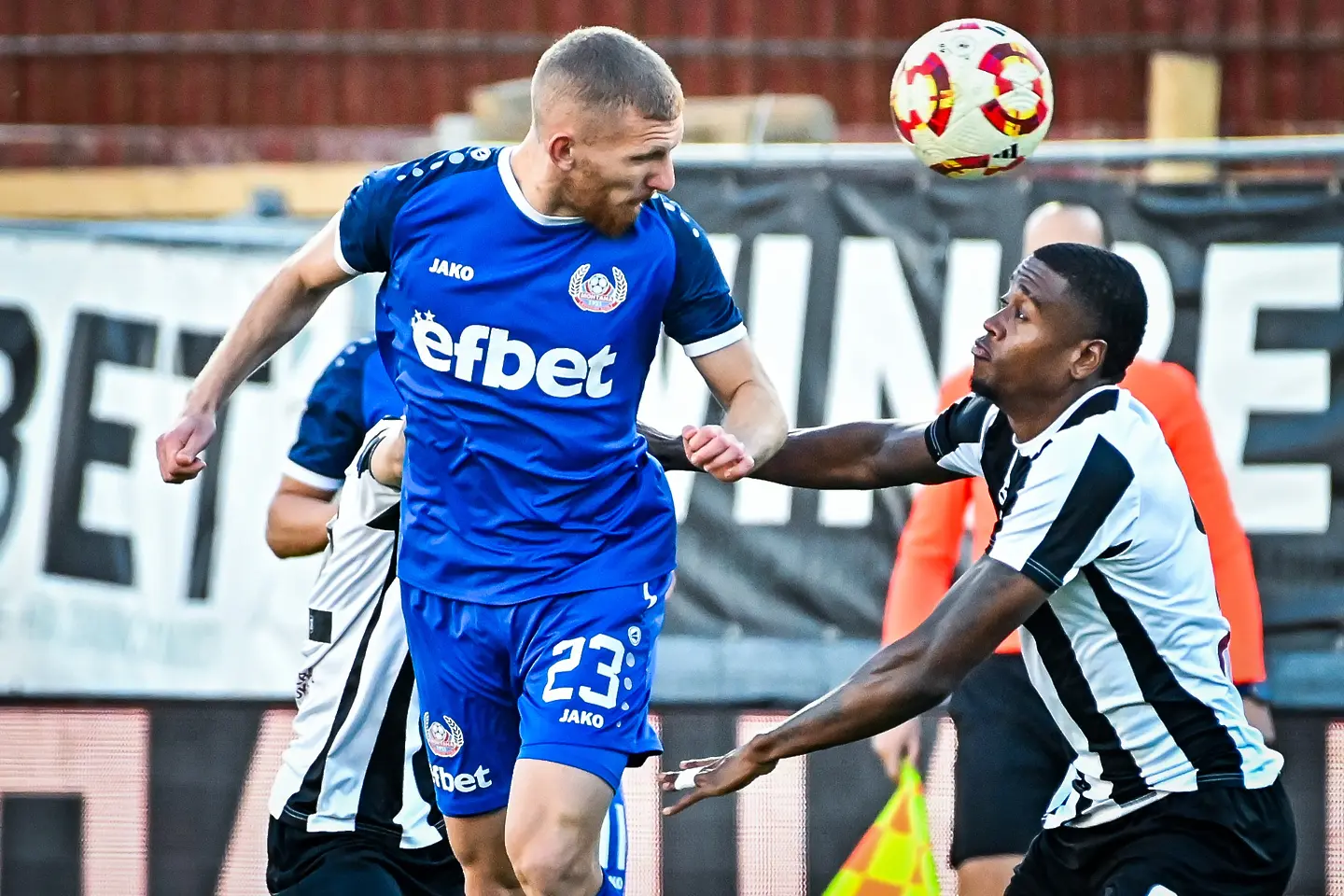 Антон Тунгаров, Хуан Переа / startphoto.bg