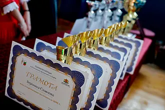 Българската борба отличи Магомед Рамазанов и Юлияна Янева