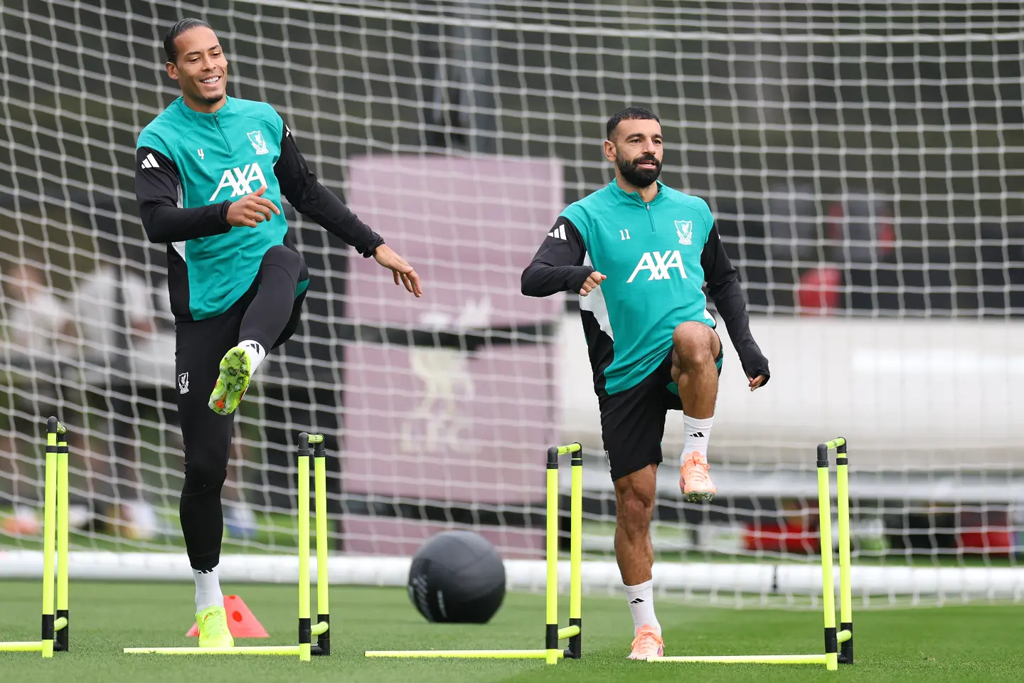 Върджил ван Дайк и Мохамед Салах / Getty Images