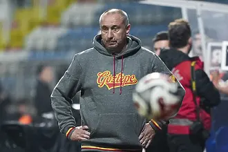 Трабзонспор победи водения от Станимир Стоилов Гьозтепе с 2:1 като...