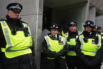 Футболист е арестуван в Англия по подозрение за нападение