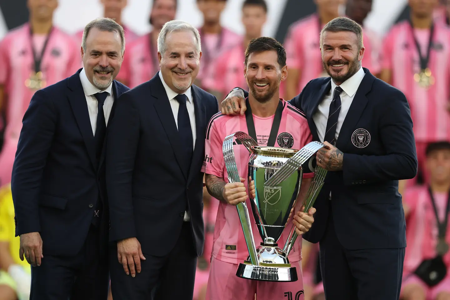 Хосе Мас, Хорхе Мас, Лионел Меси и Дейвид Бекъм / Getty Images