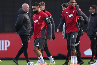 Слот намекна, че вратата за завръщането на Салах все още е отворена , но само ако признае грешката си