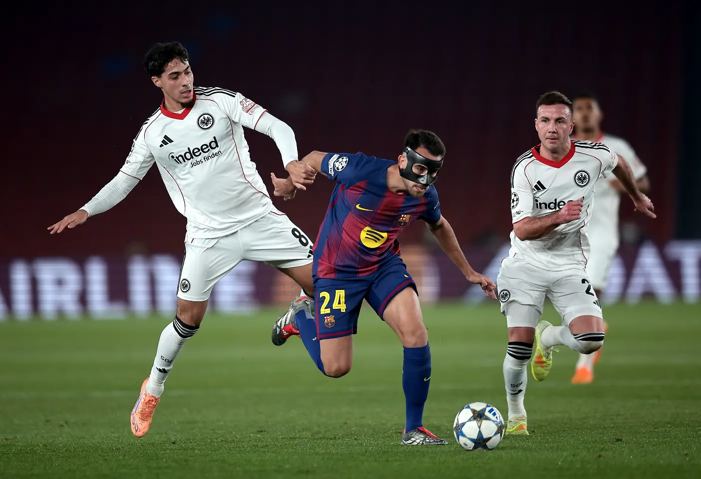 Фарес Шаиби, Ерик Гарсия, Марио Гьотце / Getty Images