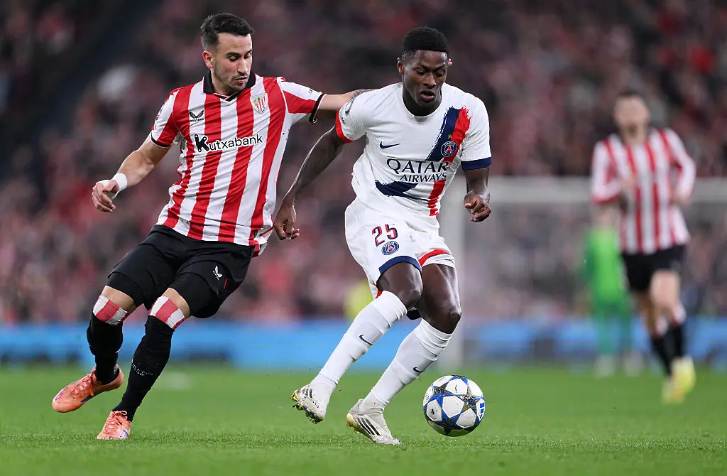 Алекс Беренгер срещу Нуно Мендеш / Getty Images 