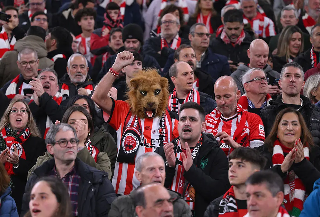 Фенове на Атлетик Билбао / Getty Images 