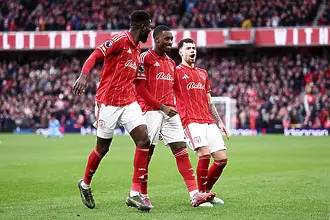 Хъдсън-Одой и Сангаре развинтиха Тотнъм и отдалечиха Нотингам от опасната зона