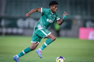 Лудогорец спира трансфера на крило