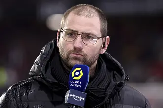 Спортният директор, който гледа 50 мача седмично и почти не спи