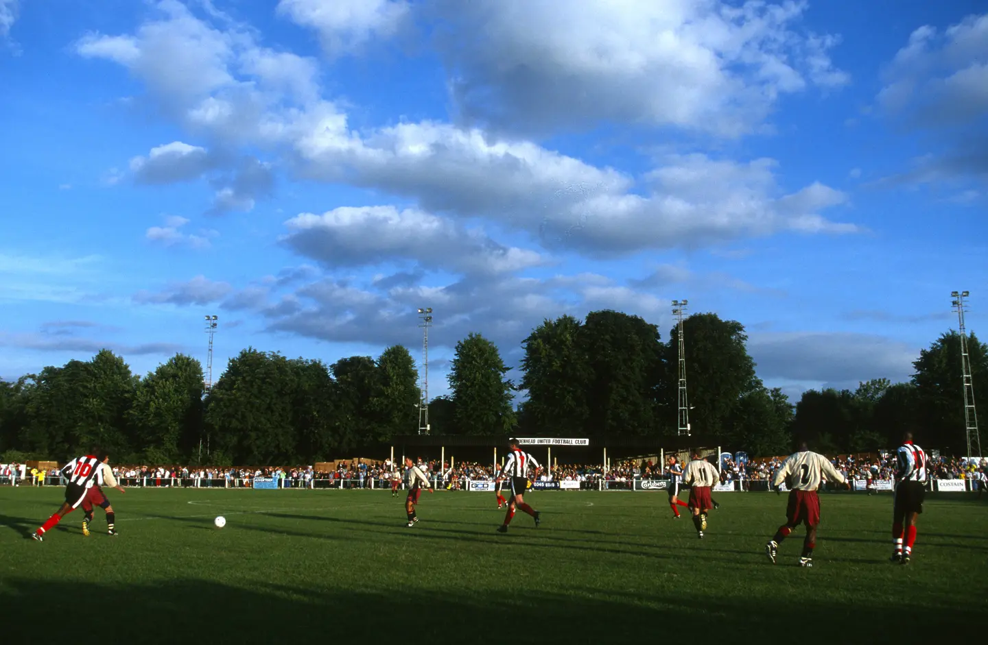 Йорк Роуд, Мейдънхед Юнайтед - Уест Хем, 1997 / Getty Images