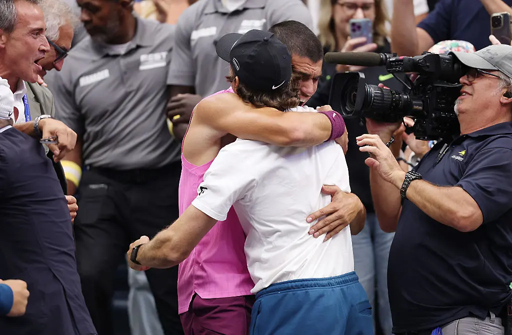 Карлос Алкарас и Хуан Карлос Фереро след триумфа на US Open/ Getty Images